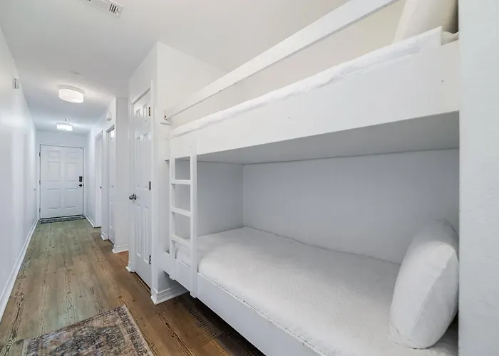 Holiday home Grand Caribbean East Unit E313